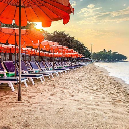 Great Location With Infinity Pool -Central Pattaya 아파트 외부 사진
